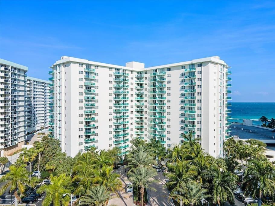 Beachfront 2 Bedroom At Tides Hollywood 8Th Floor Exterior foto