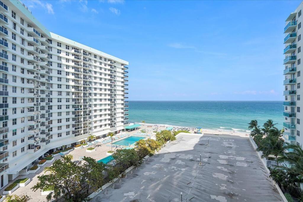 Beachfront 2 Bedroom At Tides Hollywood 8Th Floor Exterior foto