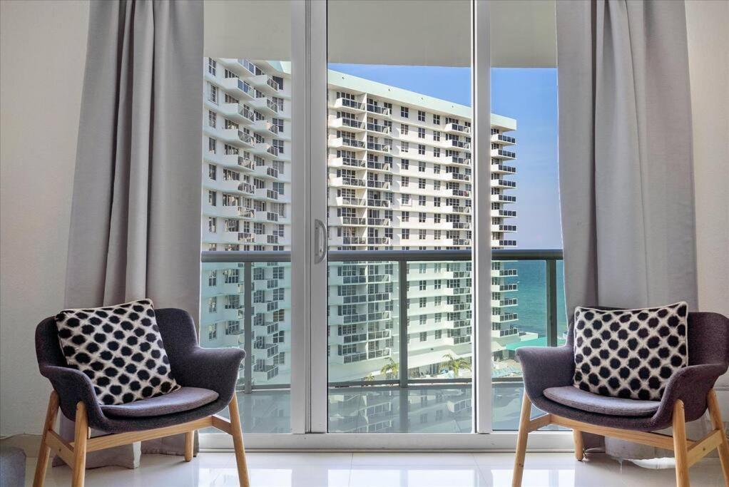 Beachfront 2 Bedroom At Tides Hollywood 8Th Floor Exterior foto